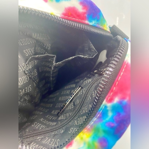 Steve Madden tie Dye Bright Multi Color Nylon Quilted Crossbody Bag - Picture 6 of 8